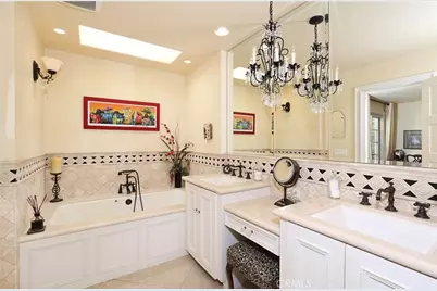 486 Locust Street, Laguna Beach, CA 92651 - Photo 19