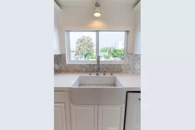577 S Ramona #E, Laguna Beach, CA 92651 - Photo 15