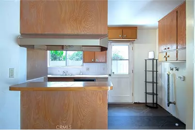2032 Aliso Avenue, Costa Mesa, CA 92627 - Photo 11