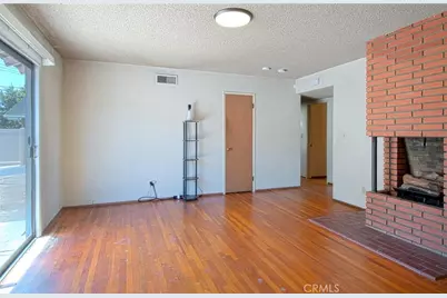 2032 Aliso Avenue, Costa Mesa, CA 92627 - Photo 9