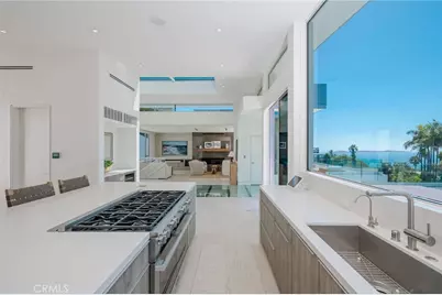 640 Temple Hills Drive, Laguna Beach, CA 92651 - Photo 11