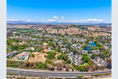 29600 Spotted Bull Lane, San Juan Capistrano, CA 92675 - Photo 21