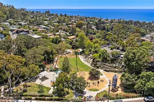 916 Bluebird Canyon Dr, Laguna Beach, CA 92651 - Photo 37