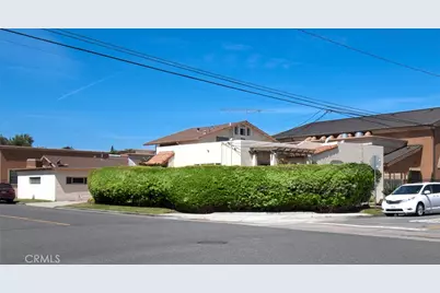 2209 Elden Avenue, Costa Mesa, CA 92627 - Photo 3