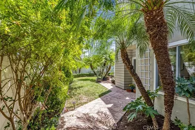 16 Pineoak, Aliso Viejo, CA 92656 - Photo 7