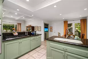 18 Shoal Dr, Corona del Mar, CA 92625 - Photo 9