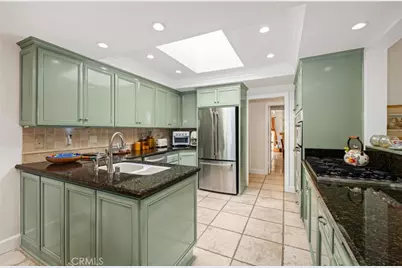 18 Shoal Drive, Corona del Mar, CA 92625 - Photo 7