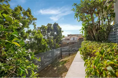 217 Wave Street, Laguna Beach, CA 92651 - Photo 17