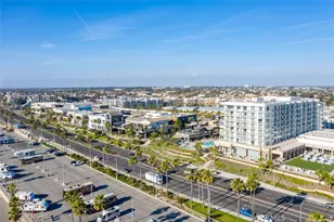 200 Pacific Coast Hwy, Huntington Beach, CA 92648 - Photo 49