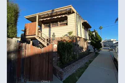 526 Park Avenue #D, Newport Beach, CA 92662 - Photo 1