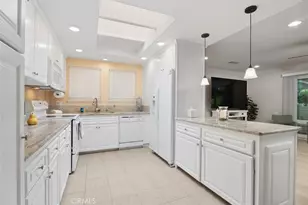 581 Avenida Majorca, Laguna Woods, CA 92637 - Photo 11