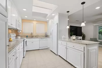 581 Avenida Majorca #Q, Laguna Woods, CA 92637 - Photo 11