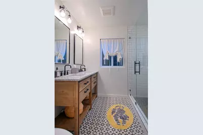 2285 Tustin Avenue, Newport Beach, CA 92660 - Photo 27