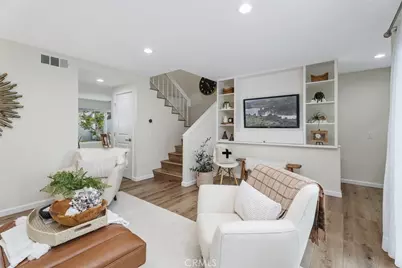 26415 Waterford, Lake Forest, CA 92630 - Photo 5
