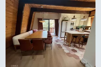 43573 Yosemite, Big Bear Lake, CA 92315 - Photo 19