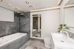 2135 Hillview Dr, Laguna Beach, CA 92651 - Photo 21