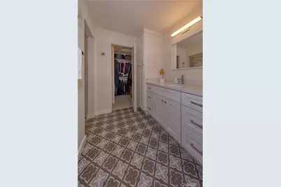 14 Villa Point, Newport Beach, CA 92660 - Photo 9