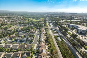 21 Rhode Island, Irvine, CA 92606 - Photo 33