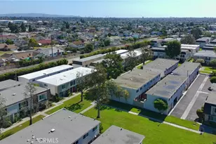 10067 Los Coyotes Ct, Fountain Valley, CA 92708 - Photo 3