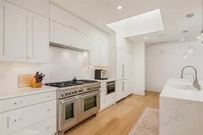 2 Maritime Drive, Corona del Mar, CA 92625 - Photo 5