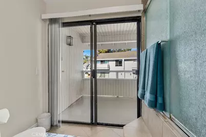 207 Columbia, Newport Beach, CA 92663 - Photo 37