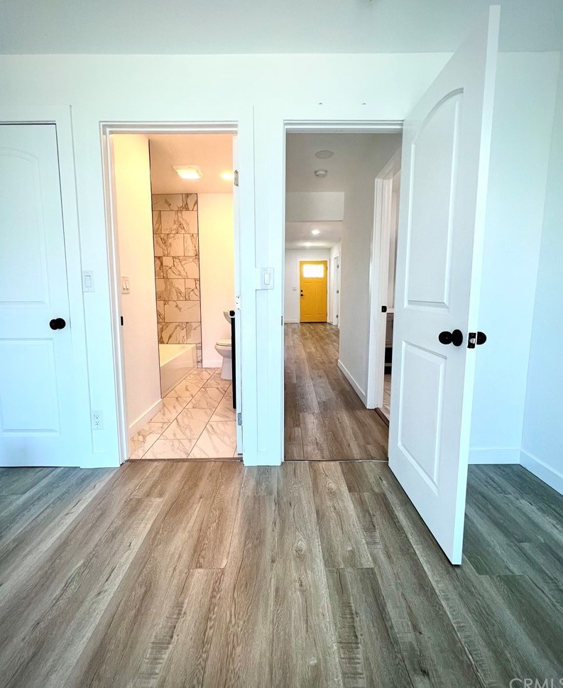 9009 Elm St, Los Angeles CA  90002-1806 exterior