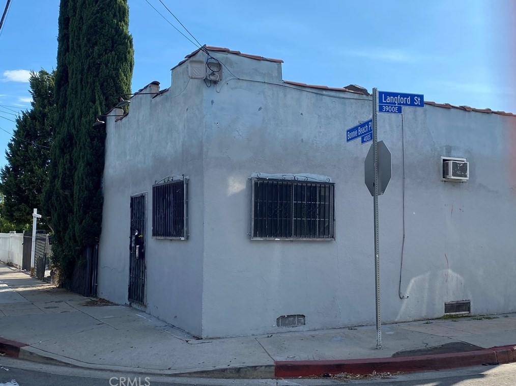 461 Bonnie Beach Pl, Los Angeles CA  90063-1227 exterior