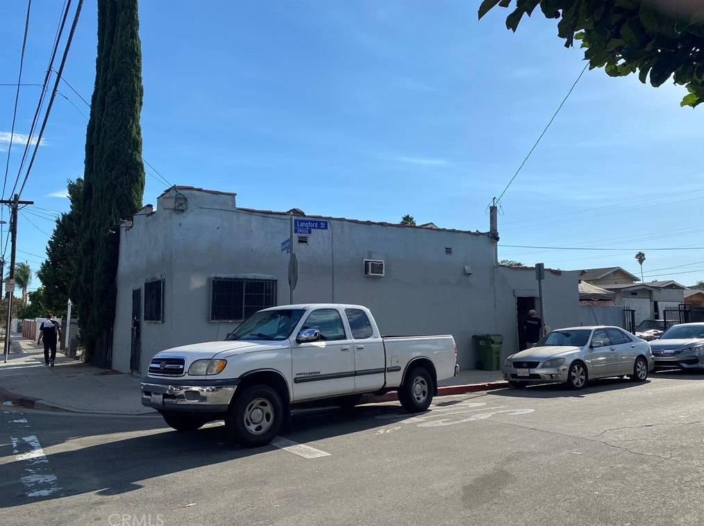 461 Bonnie Beach Pl, Los Angeles CA  90063-1227 exterior