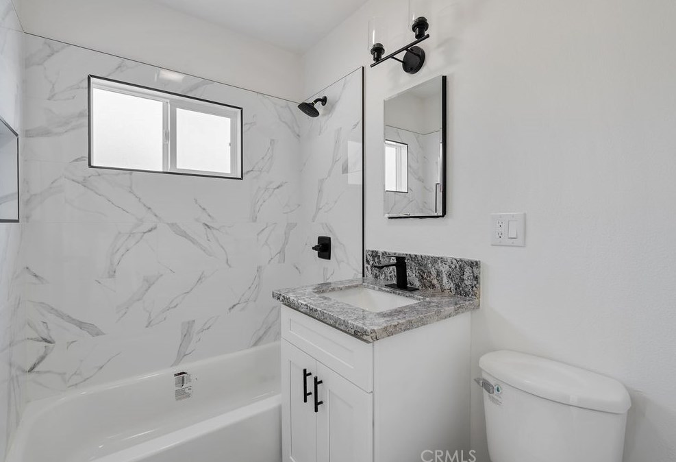 10206 Stanford Ave, Los Angeles CA  90002-3229 exterior