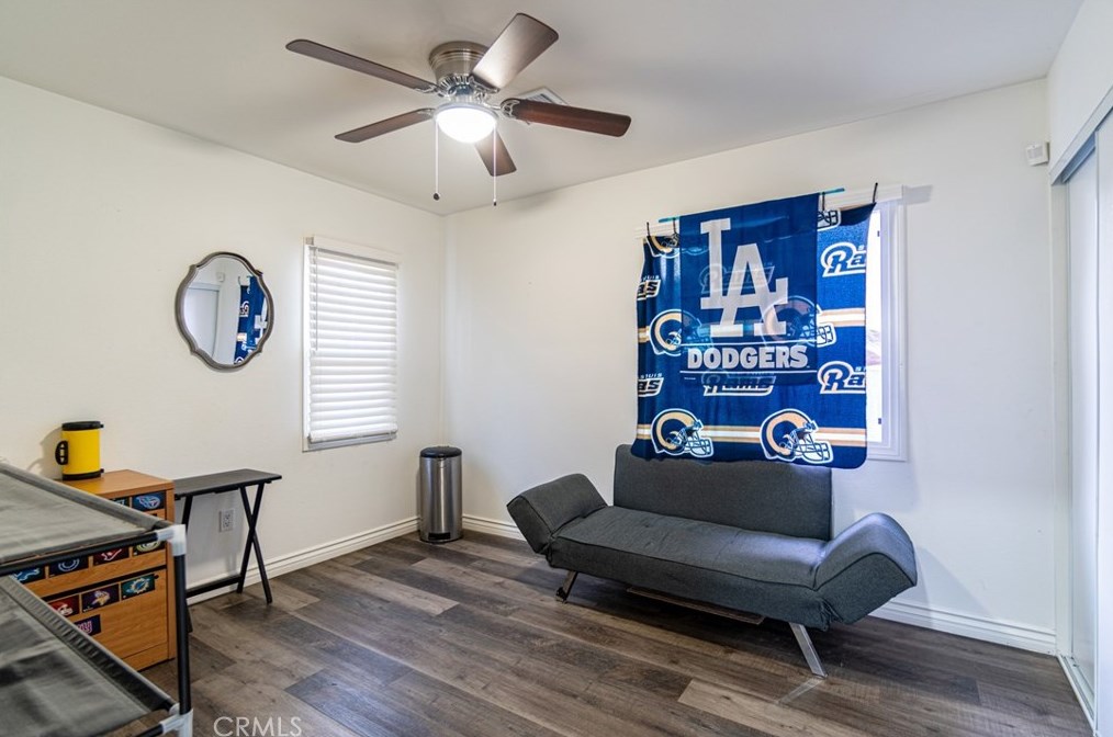 2925 Phelps Ave, Los Angeles CA  90032-2744 exterior