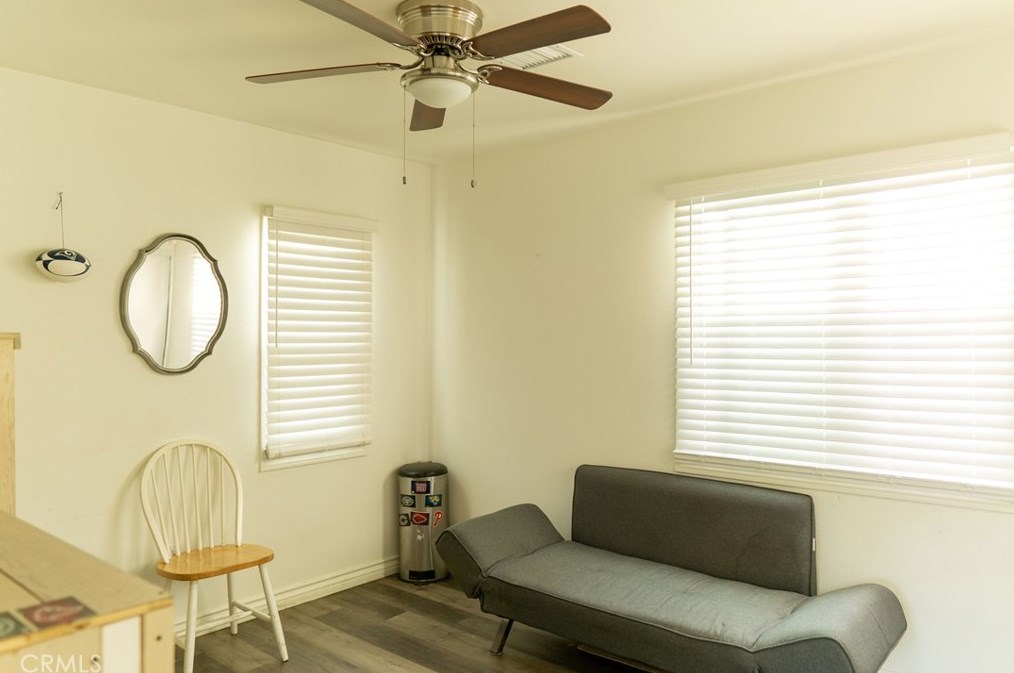 2925 Phelps Ave, Los Angeles CA  90032-2744 exterior