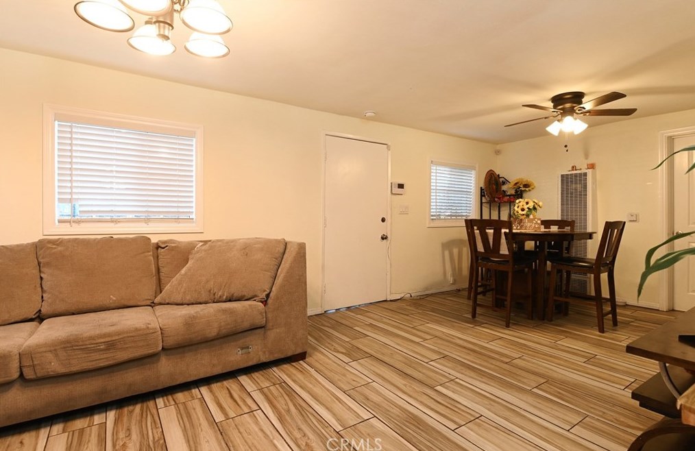 1739 56th St, Los Angeles CA  90062-2730 exterior