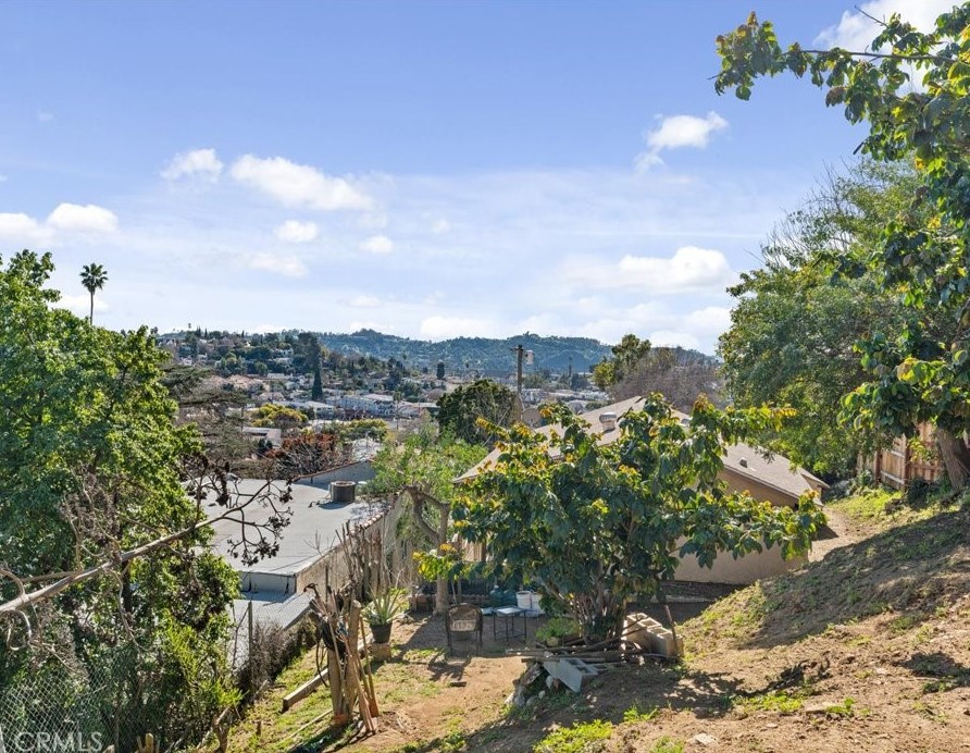 5907 Weaver St, Los Angeles CA  90042-1915 exterior