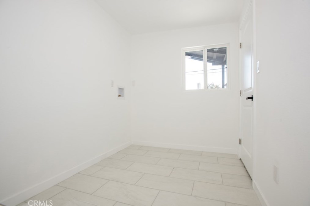 3687 5th St, Los Angeles CA  90020-2810 exterior