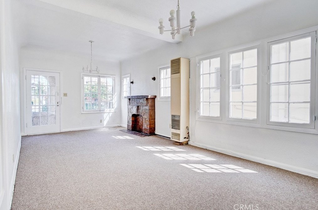 729 Chicago St, Los Angeles CA  90023-1215 exterior