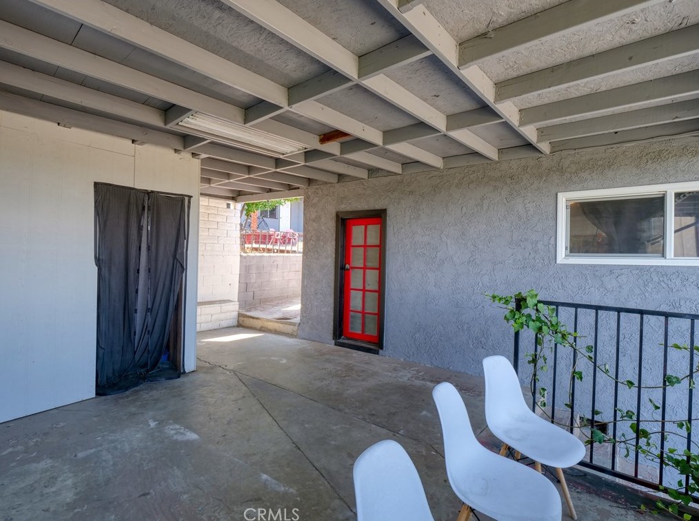 1053 Eastman Ave, Los Angeles CA  90063-2113 exterior