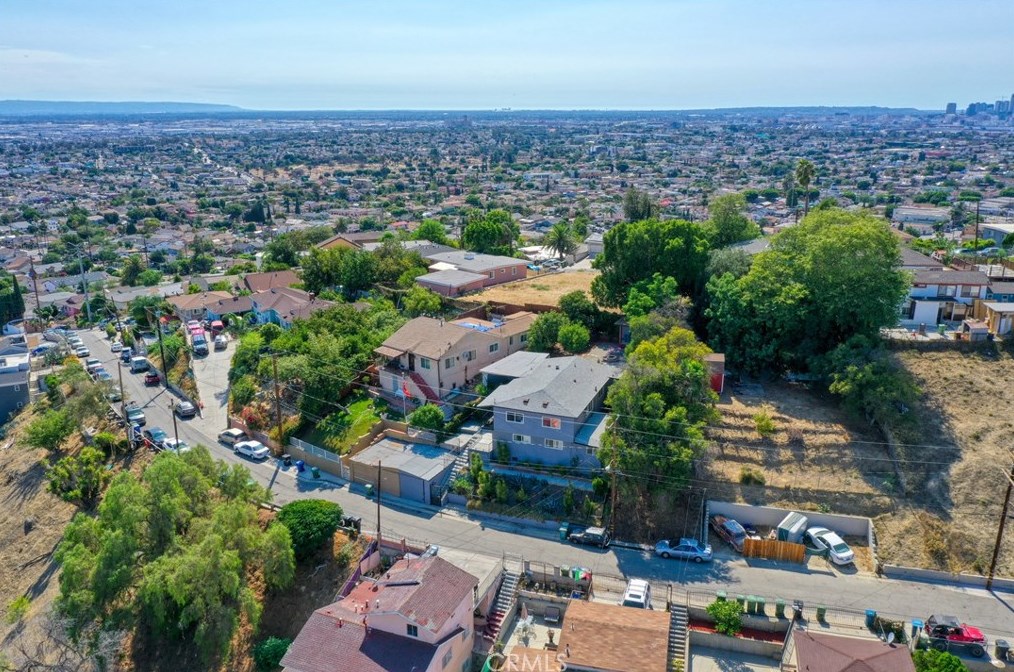 1053 Eastman Ave, Los Angeles CA  90063-2113 exterior