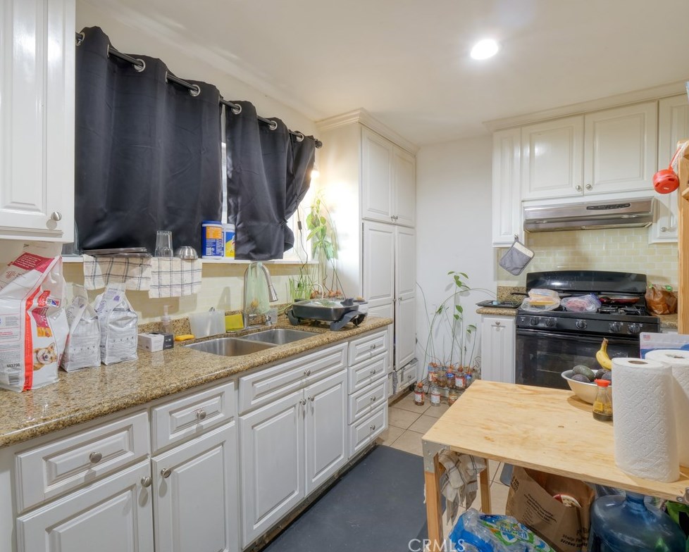 1053 Eastman Ave, Los Angeles CA  90063-2113 exterior