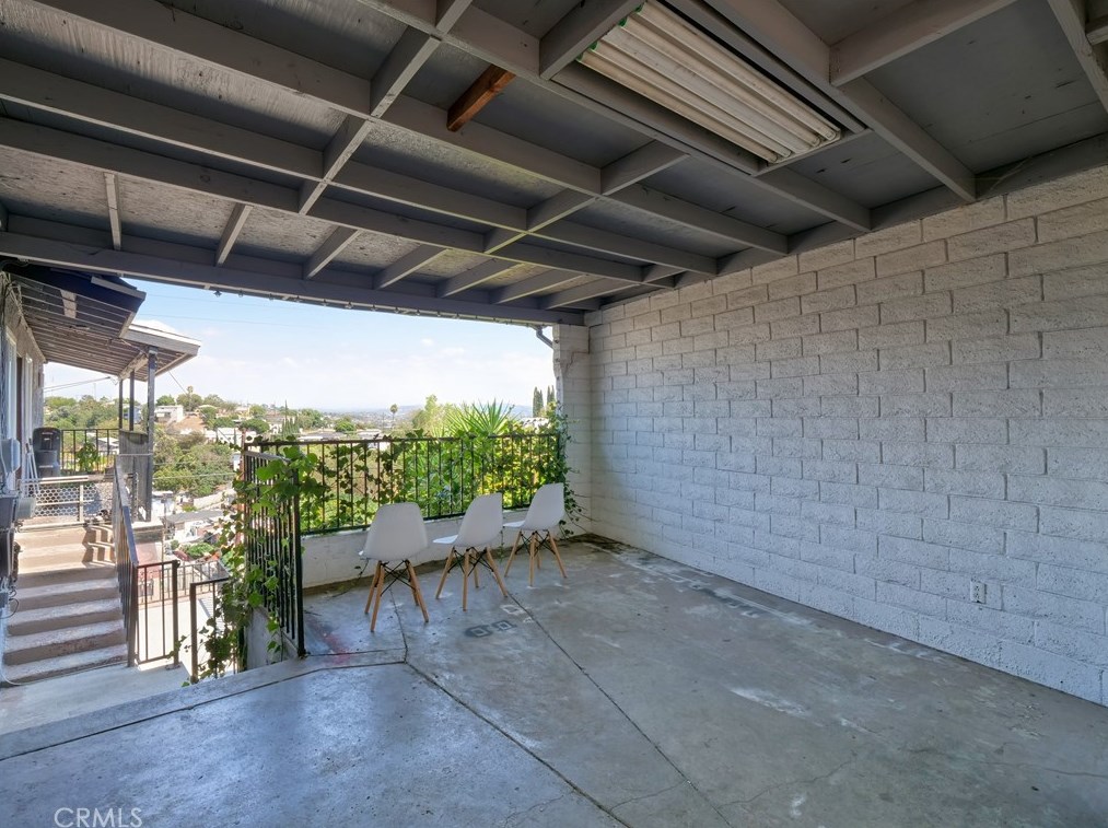 1053 Eastman Ave, Los Angeles CA  90063-2113 exterior