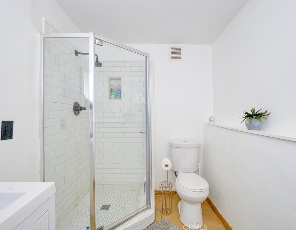 1053 Eastman Ave, Los Angeles CA  90063-2113 exterior