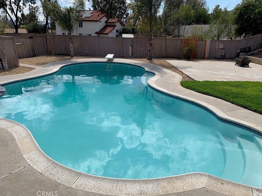 10701 Canyon Vista Rd, Moreno Valley CA  92557-3000 exterior