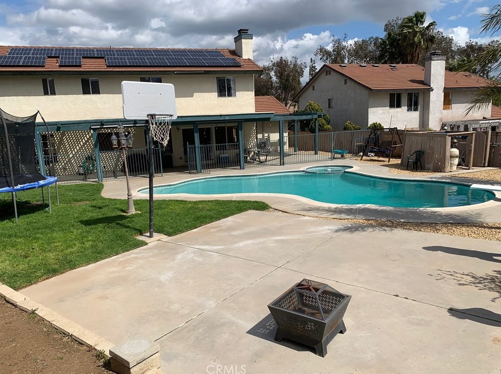 10701 Canyon Vista Rd, Moreno Valley CA  92557-3000 exterior