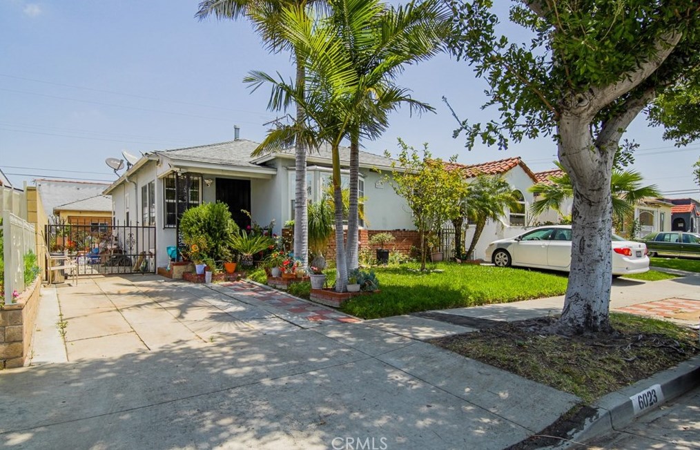 6023 Hereford Dr, Los Angeles CA  90022-5226 exterior