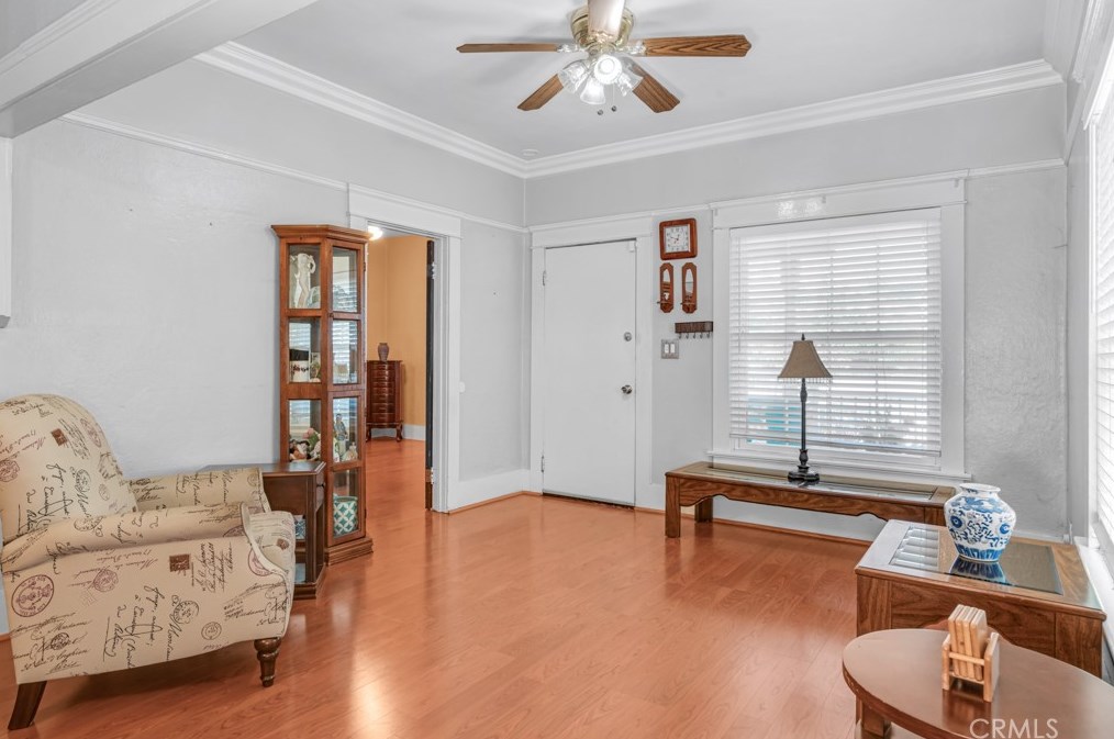 504 47th St, Los Angeles CA  90011-3904 exterior