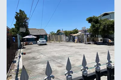 7533 Maie Avenue, Los Angeles, CA 90001 - Photo 1