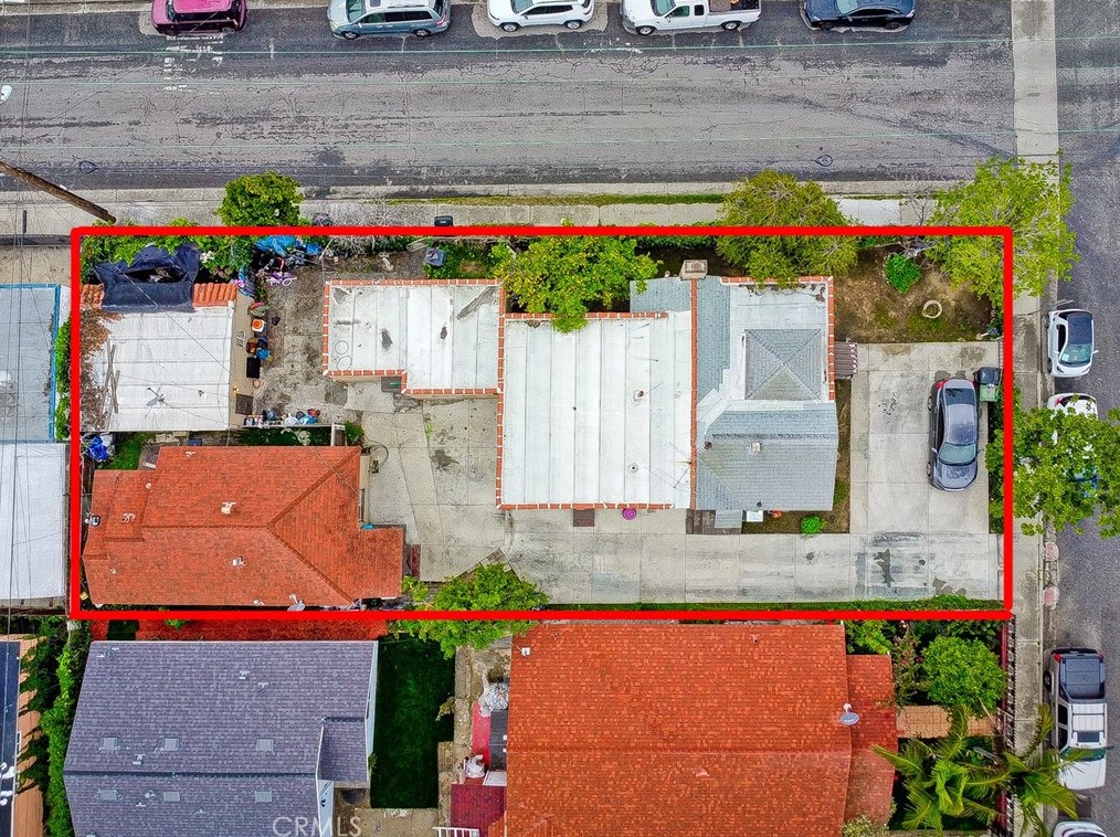 962 La Verne Ave, Los Angeles CA  90022-3826 exterior