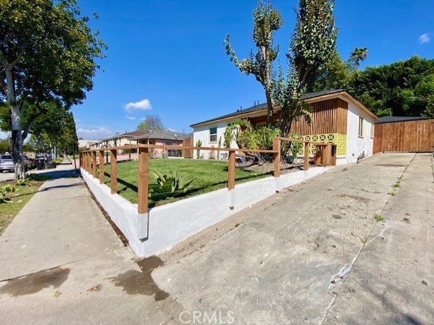 2402 Eastern Ave, Los Angeles CA  90032-3226 exterior