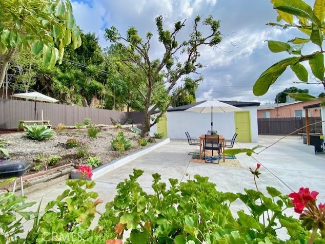 2402 Eastern Ave, Los Angeles CA  90032-3226 exterior