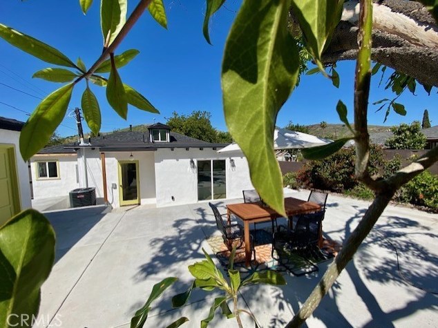 2402 Eastern Ave, Los Angeles CA  90032-3226 exterior