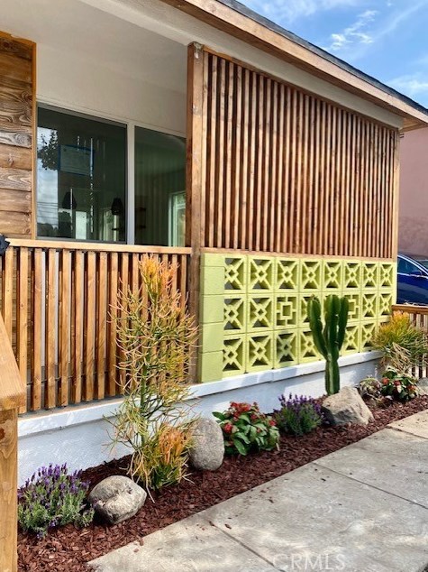 2402 Eastern Ave, Los Angeles CA  90032-3226 exterior